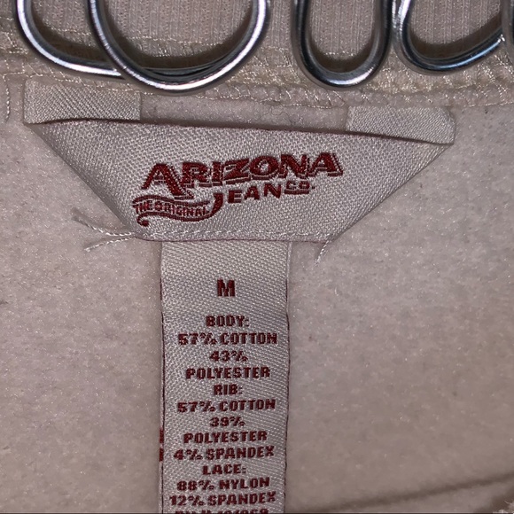 Cream lace shoulder sweatshirt - Picture 3 of 4